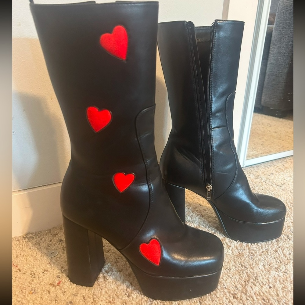 Lamoda Red Heart Black Platform Boots - Size 8